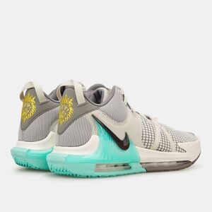 Nike LeBron Witness 7 Pewter/Mint Basketball Sneakers 8